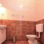 Apartamento 2 Bedroom Stunning In