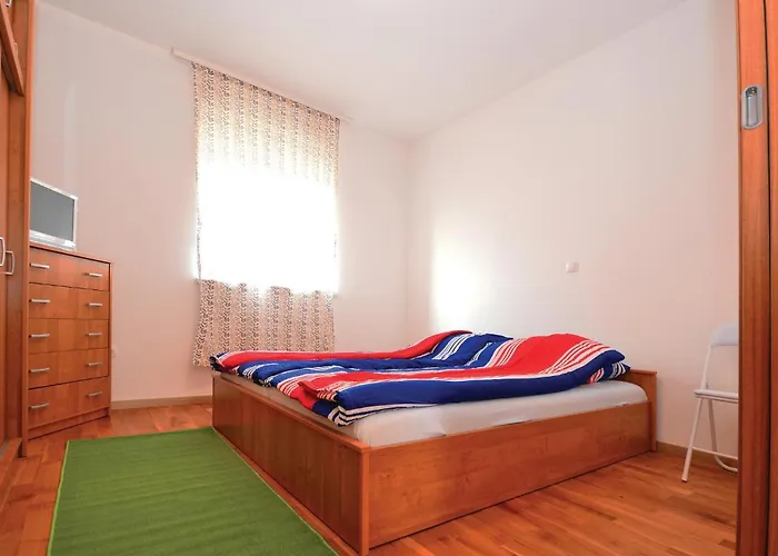 2 Bedroom Stunning In