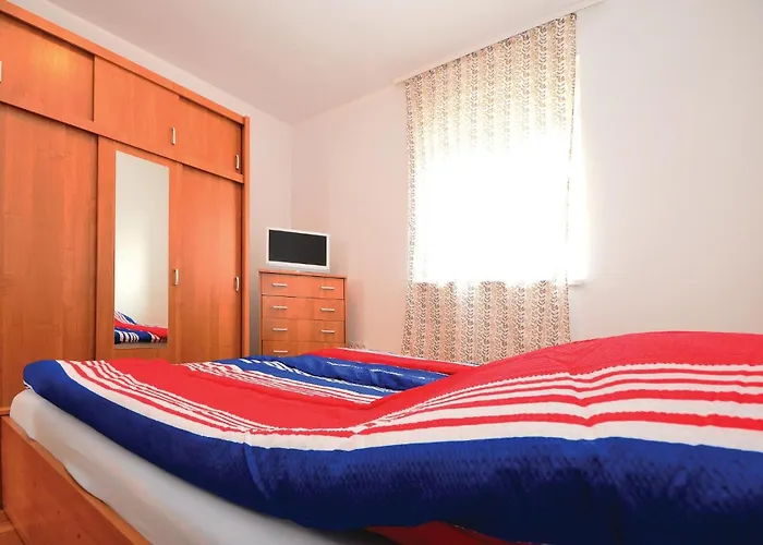 2 Bedroom Stunning In