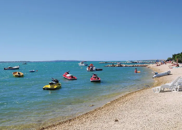 公寓 2 Bedroom Stunning In *